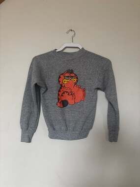 Vintage 80s Sportswear Garfield Youth Raglan Sweatshirt Made in USA